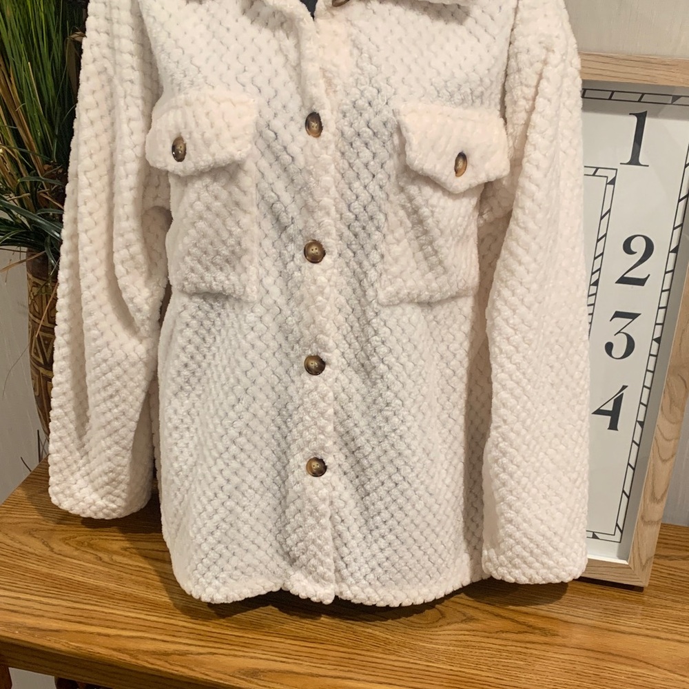 Women's Cream Textured Jacket - Picture 3 of 11